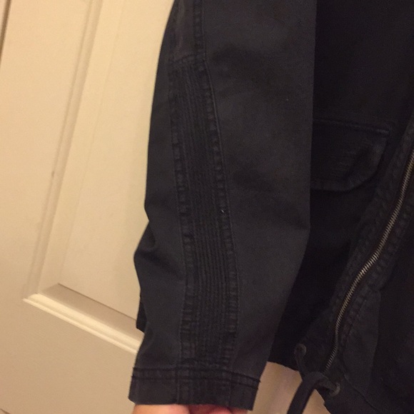 Converse Black Cotton Zip-Up Jacket - Picture 7 of 8